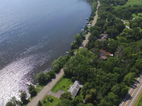 14574 Old Lake Rd, Paynesville, MN 56362