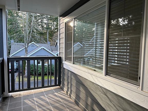 4th image of 4146 248th Ct SE #71