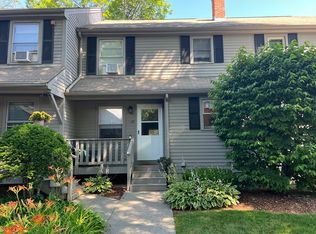 192 Pleasant St APT 12, Leominster, MA 01453