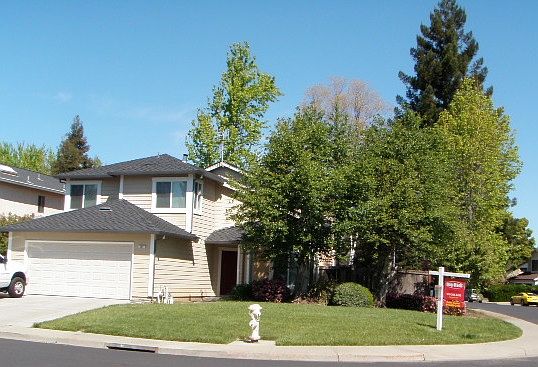 1st image of 301 Danbury Cir