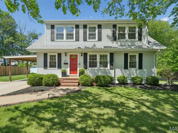 1337 Warson Pl, Saint Louis, MO 63119