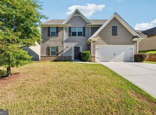 7431 Saint David St, Fairburn, GA 30213