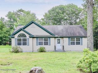 6113 Horatio Rd, Tobyhanna, PA 18466