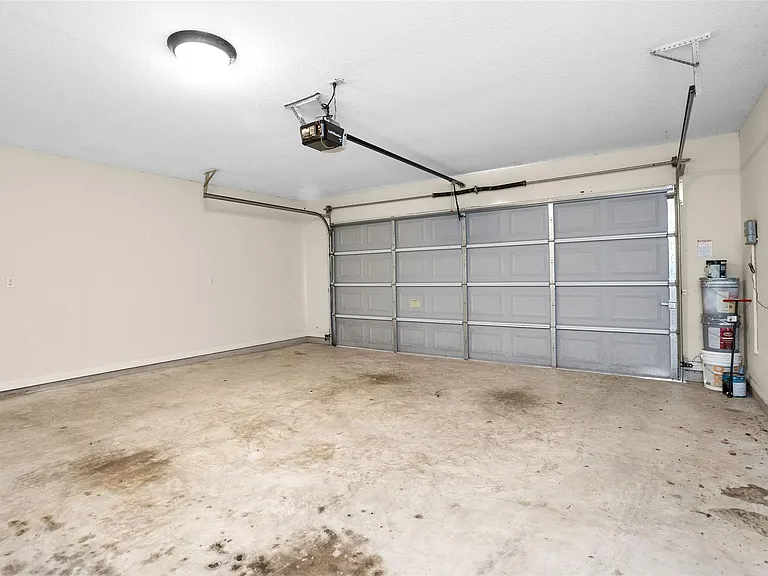 119 Golfview Dr — Photo 16
