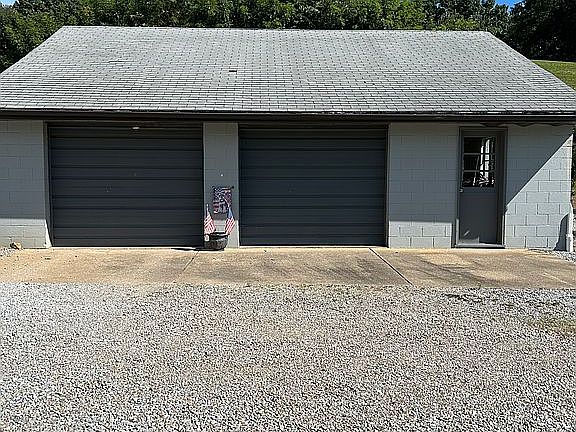 2nd image of 10191 Crestline St SW