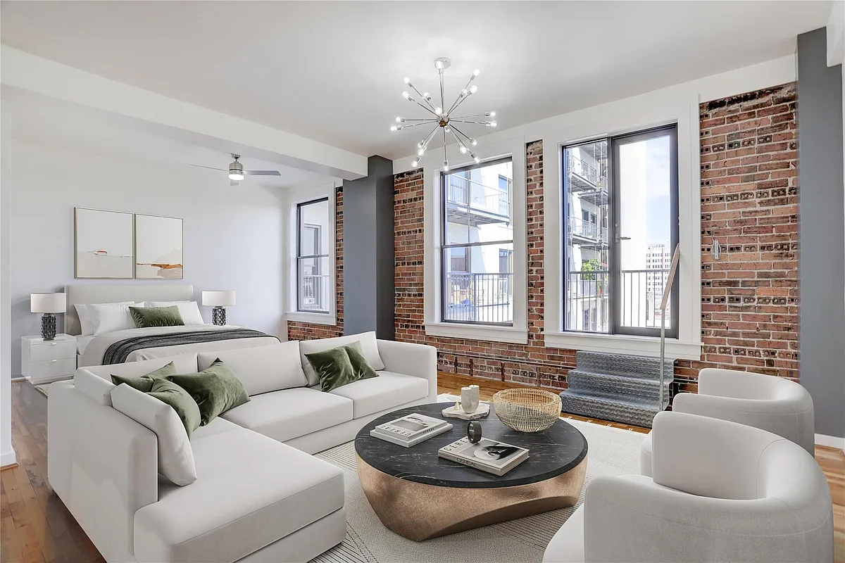 Building Photo - 915 Franklin St #4M