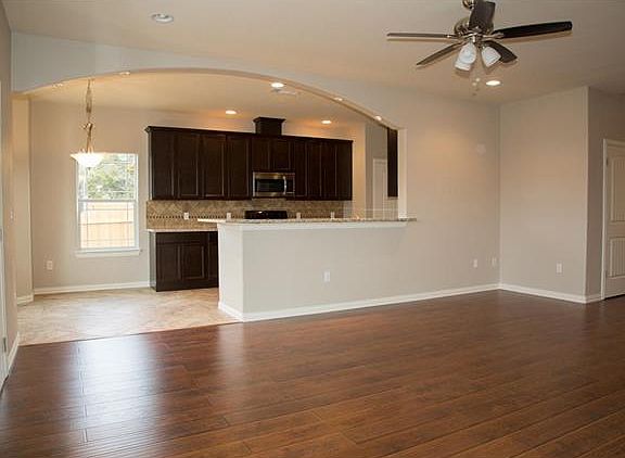 2nd image of 1607B Tierra Alto St