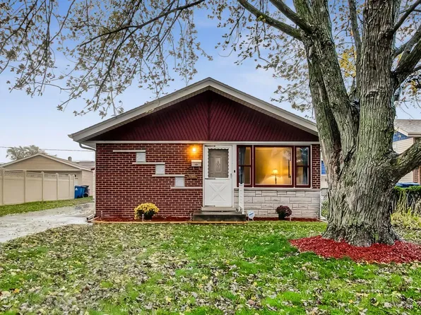 13541 Short Dr, Crestwood, IL 60418