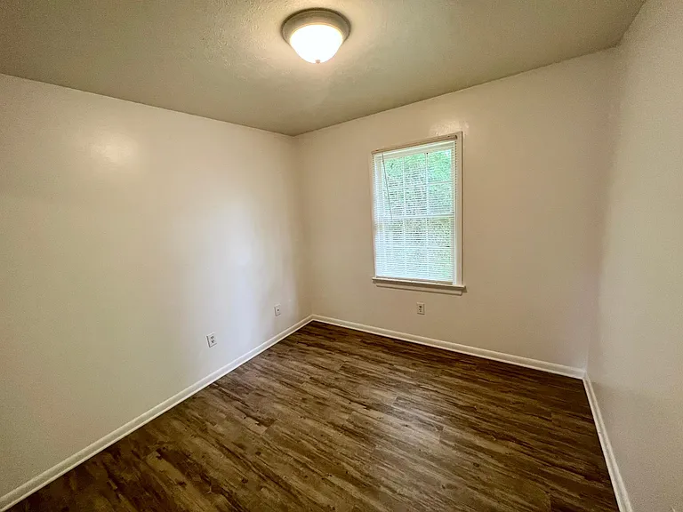 3405 Westbrook Cir — Photo 11