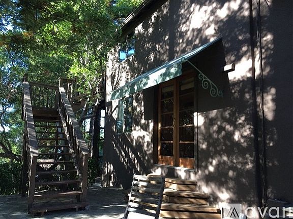 4th image of 16400 Matilija Dr #2