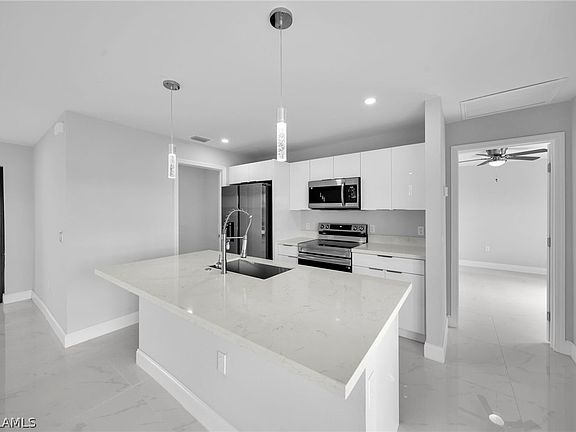 5th image of 2027 NW 3rd Ave