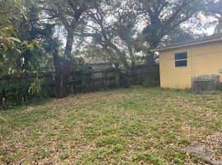 4521 SW 32nd Dr, West Park, FL 33023