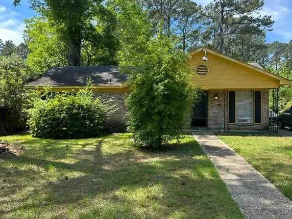 3413 Centanne St, Whistler, AL 36612