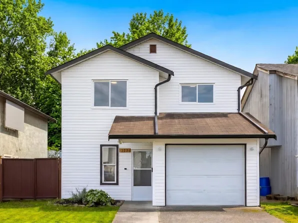8542 McCutcheon Ave, Chilliwack, BC V2P 7K7