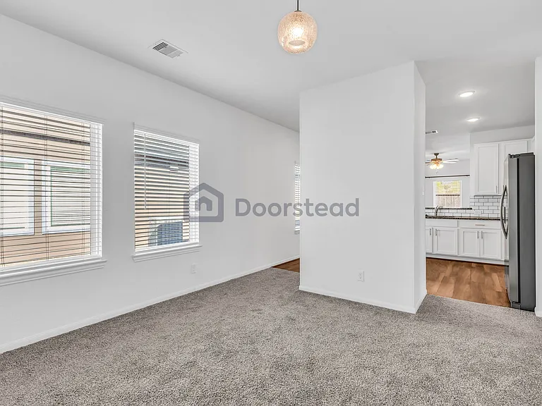 24014 Farmstead Dr — Photo 10