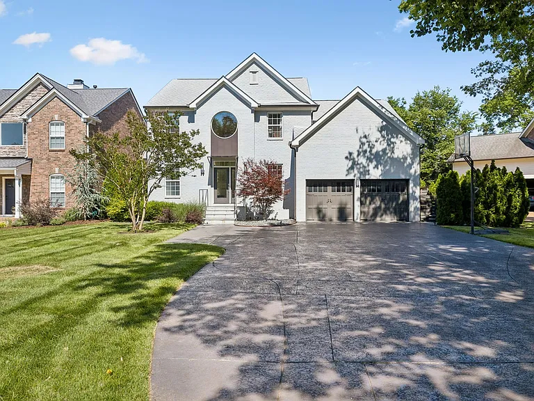 3926 Vailwood Dr — Photo 8