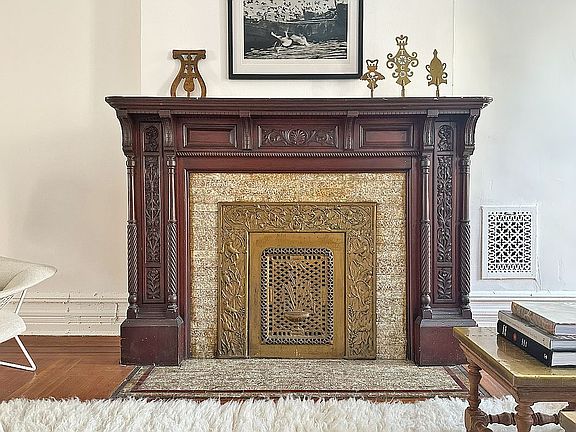 2nd image of 292 Halsey St