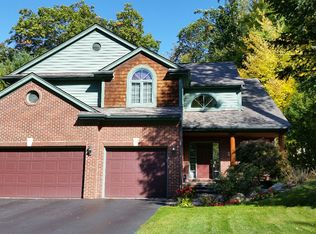 5512 Bentwood Ln, Commerce Township, MI