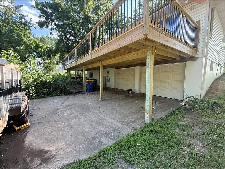 14701 Tillman Rd — Photo 10