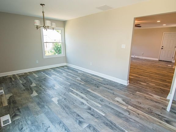 4th image of 852 Tudor Dr