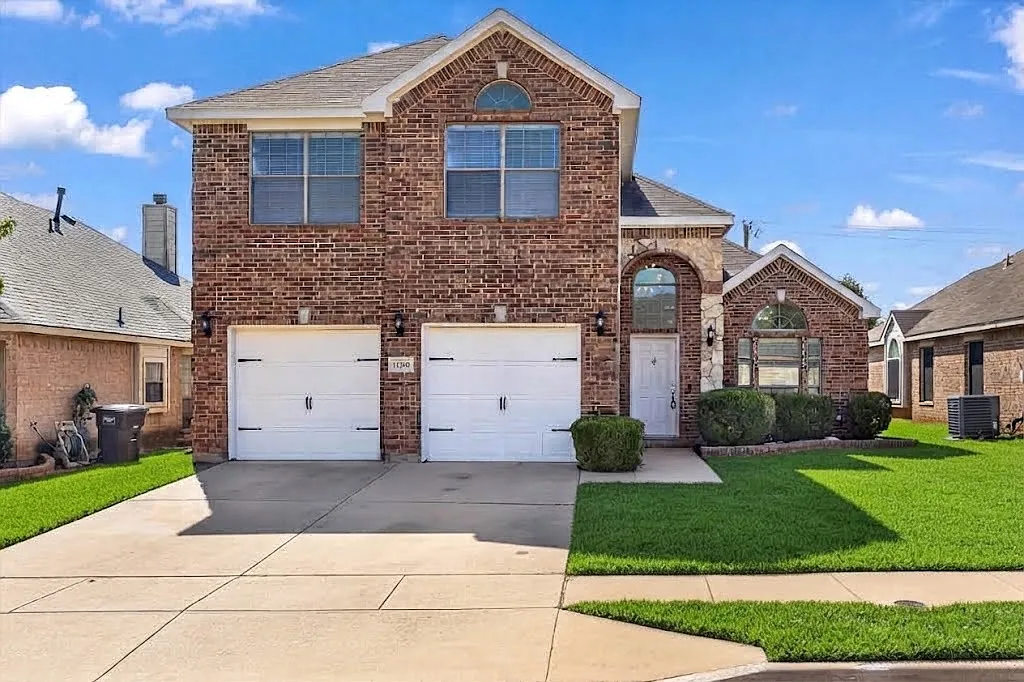 5 bed, 2589 sqft, $3,495 — Photo 1