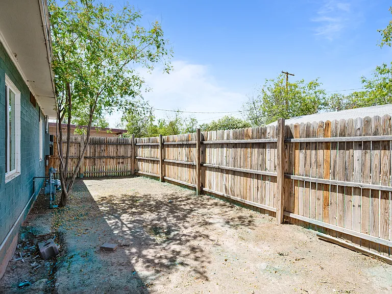 702 W Pepper Pl #1 — Photo 15