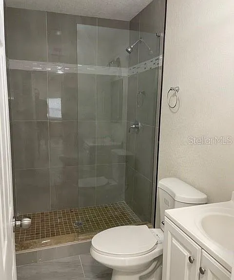 3419 W Saint John St #B — Photo 2