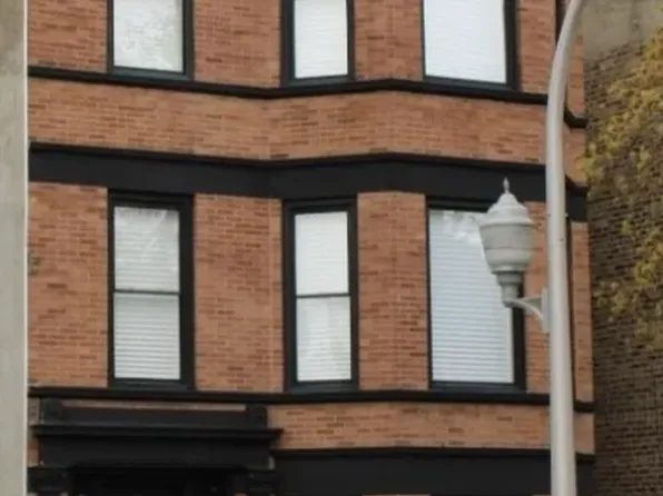 3660 W Grenshaw St #1, Chicago, IL 60624