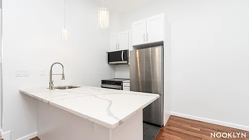 1869 Greene Ave #1G Photo 1