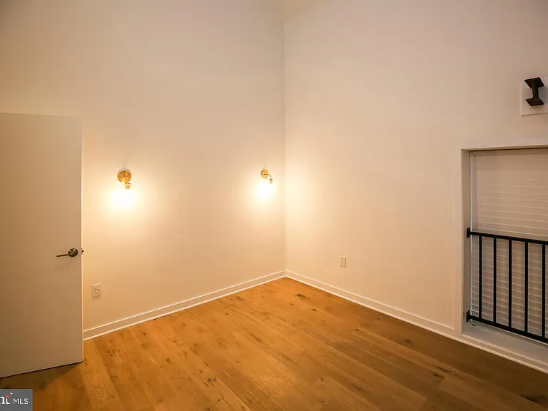 1416 Frankford Ave #202 — Photo 10