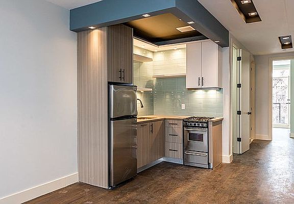 2nd image of 860 Macon St #15
