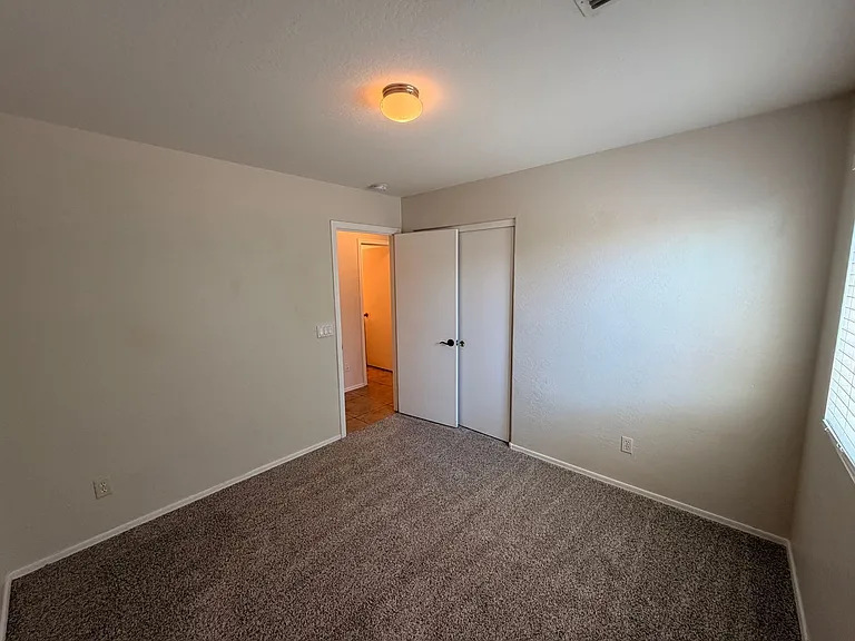 8409 W Payson Rd — Photo 11