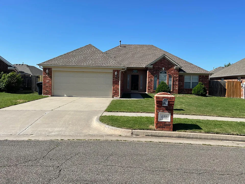 633 SW 159th Ter