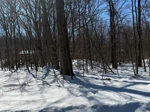 15 Saw Mill Rd, Kinnelon Boro, NJ 07405