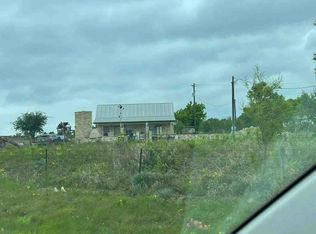 221 Ranch Road 2323, Fredericksburg, TX 78624