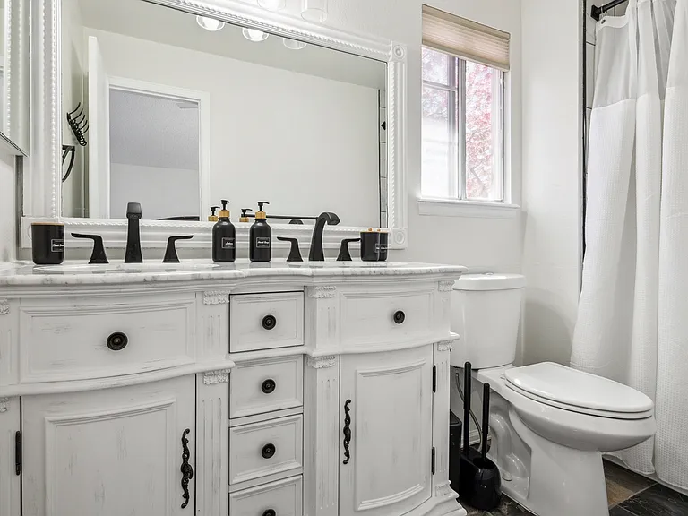 3144 W Sugarbowl Ct — Photo 17