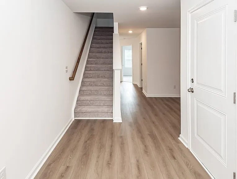 4633 Forest Hills Dr #1303 — Photo 43
