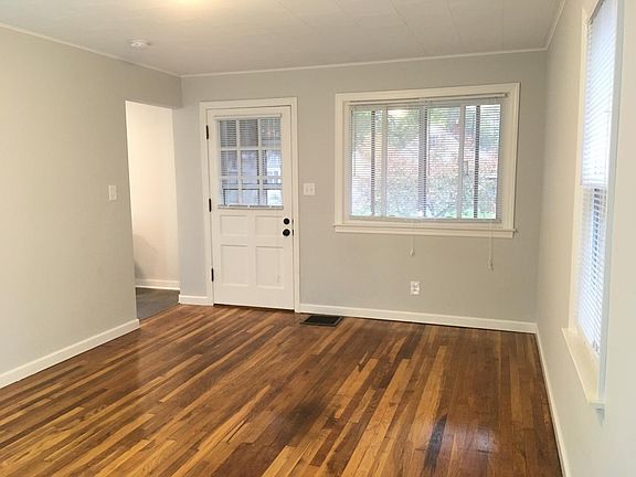 4th image of 89 Grand Blvd