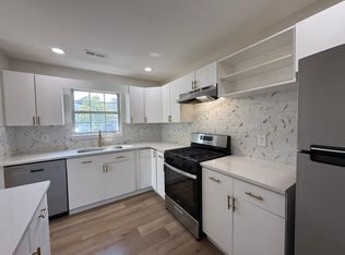 411 Eagles Chase Dr #411, Lawrence Township, NJ 08648