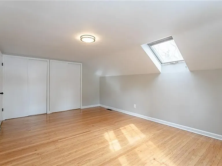 75 Ellingwood Dr — Photo 14