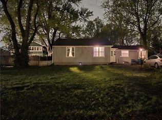 6716 Appleton Ave, Raytown, MO 64133