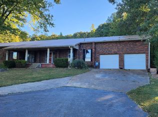 1232 Cedar Grove Rd, Hurricane Mills, TN 37078