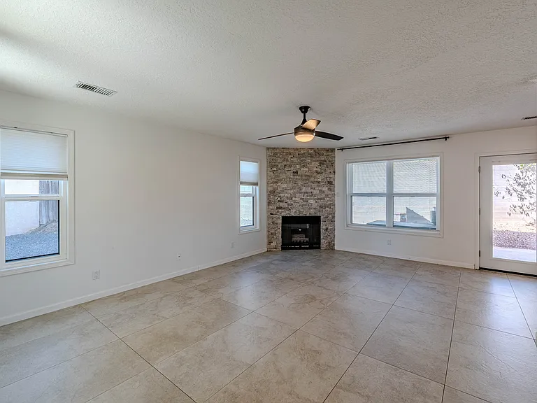 4929 Black Dr NW — Photo 26