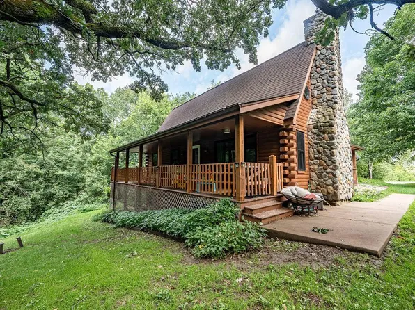 N4848 1110th St, Prescott, WI 54021