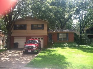 5 Overby Cir, Little Rock, AR 72205