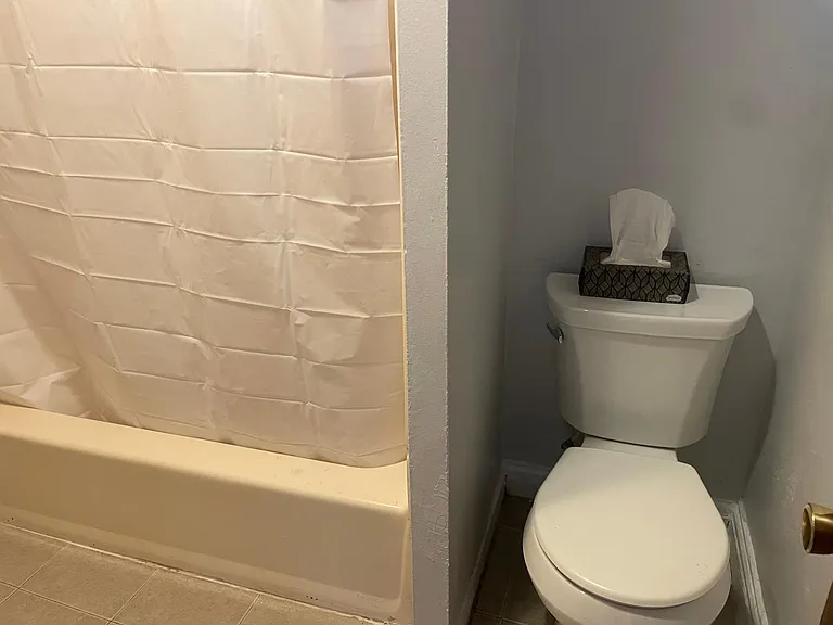 135 Marcella St #2 — Photo 14