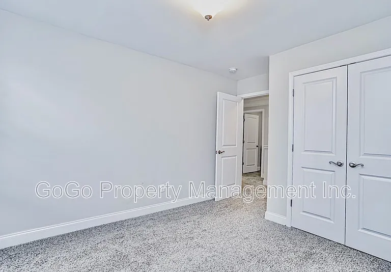 206 Snow St — Photo 11