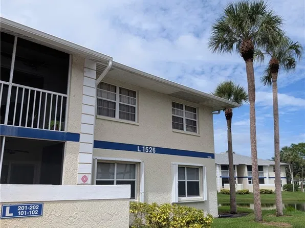 1526 SE Royal Green Cir, Port Saint Lucie, FL