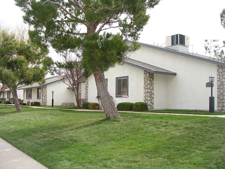 8695 C Ave — Photo 3