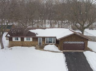 1000 Marnie St S, Maplewood, MN 55119